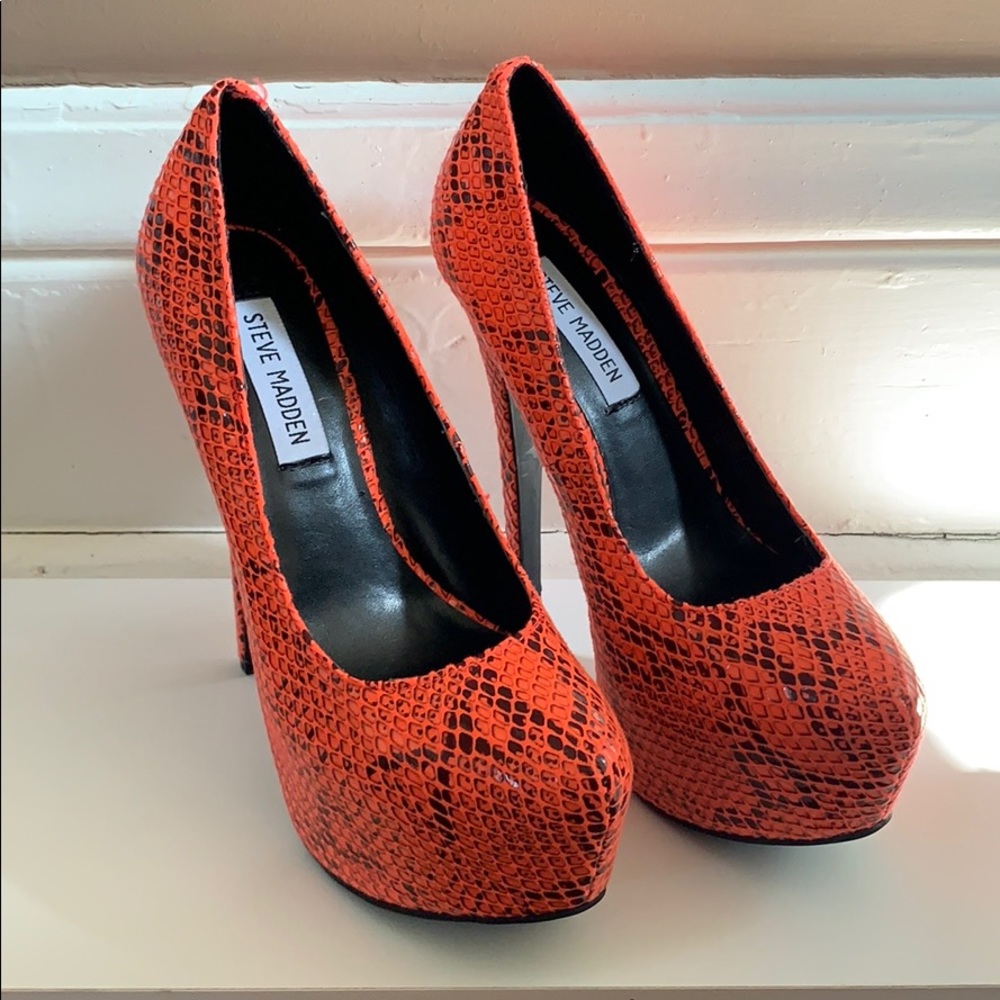 Steve Madden Platform Heels